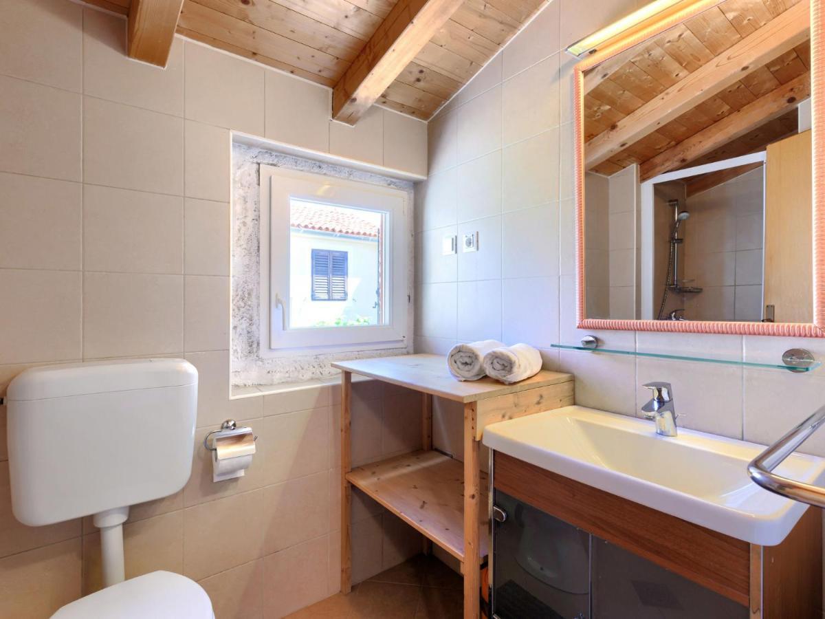 Holiday Home Pinia I - Kst126 By Interhome Kaštelir Exteriér fotografie